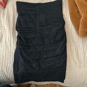 Flattering black skirt